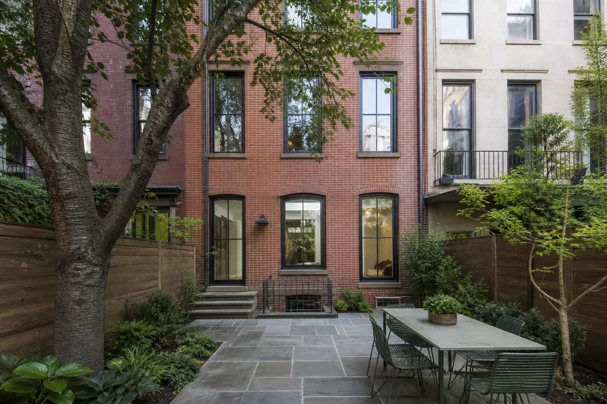 Carroll Street — interior view 4