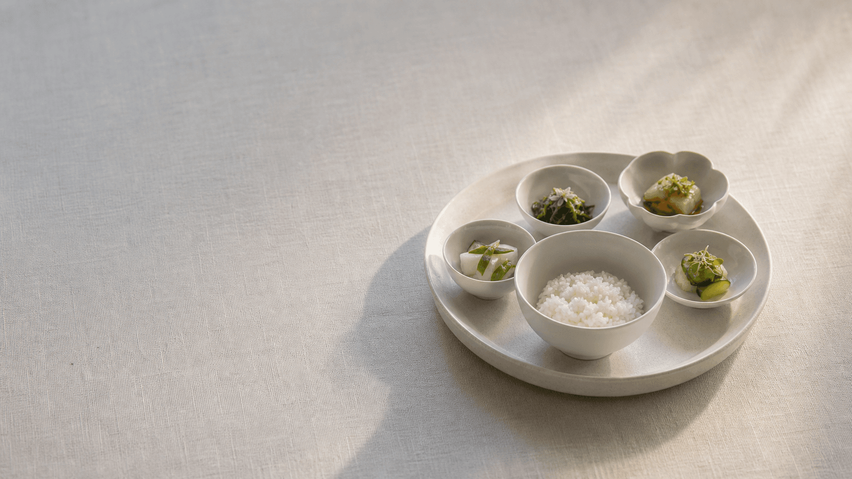 제철 재료로 차린 식탁